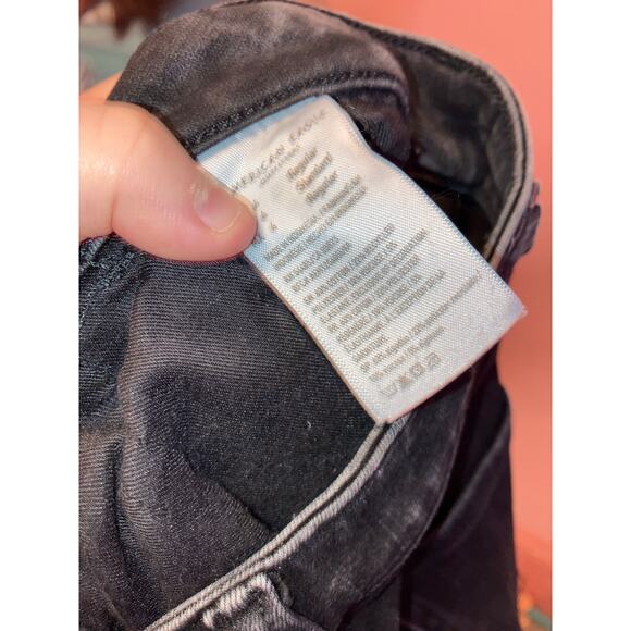 American Eagle black high-rise jegging size 4 regular - Picture 6 of 6